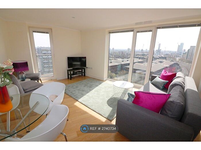 2 Bedroom Flat To Rent In Salamanca Place, London, SE1