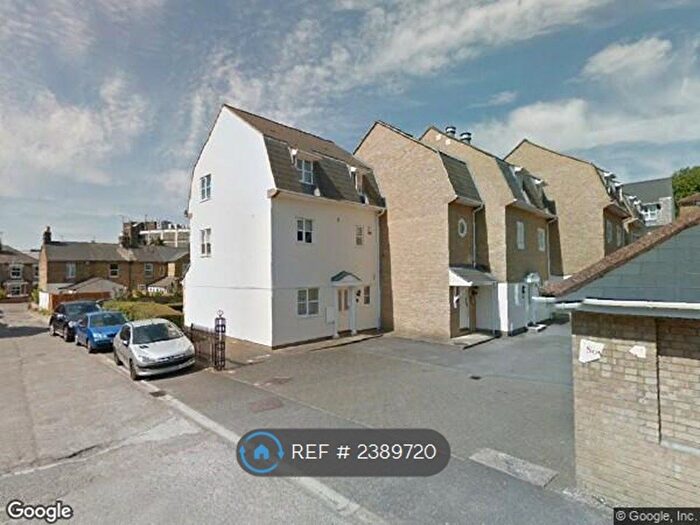 1 Bedroom Flat To Rent In Sovereign Court, Brentwood, CM14