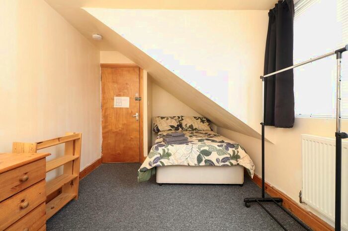 Studio To Rent In Howard Road, Southampton, SO15