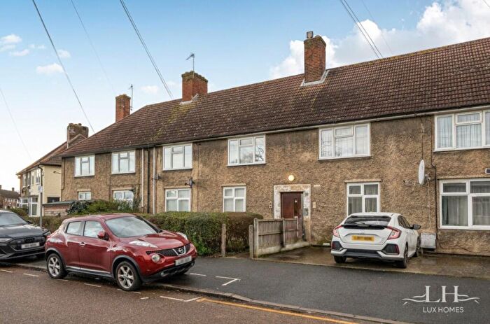 1 Bedroom Maisonette For Sale In Lillechurch Road, Dagenham, RM8