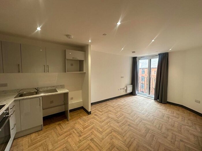 1 Bedroom Flat To Rent In Fleet Court, Byron Street, Leicester, LE1