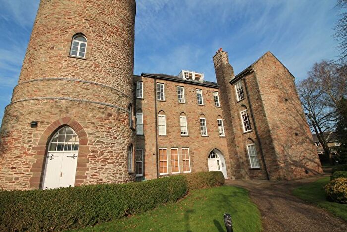 2 Bedroom Flat To Rent In Linden House, Barkleys Hill, Stapleton, BS16