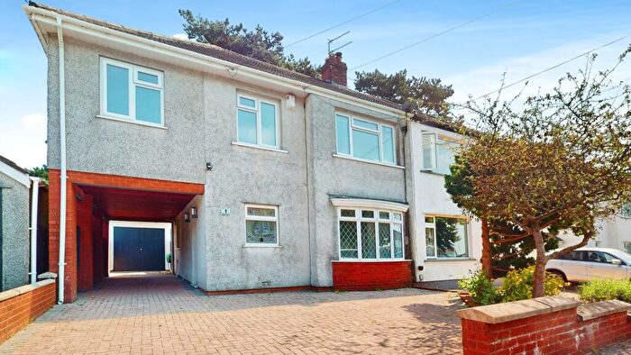 4 Bedroom Semi Detached House For Sale In Clos Fach, Rhiwbina, Cardiff, CF14