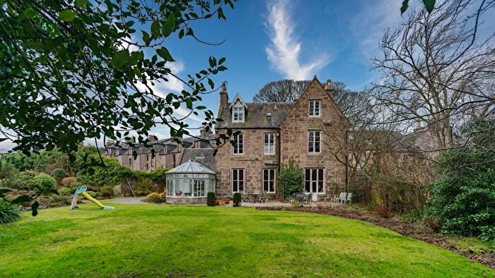 5 Bedroom Semi Detached House For Sale In Don House, Don Street, Old Aberdeen, Aberdeen, AB24