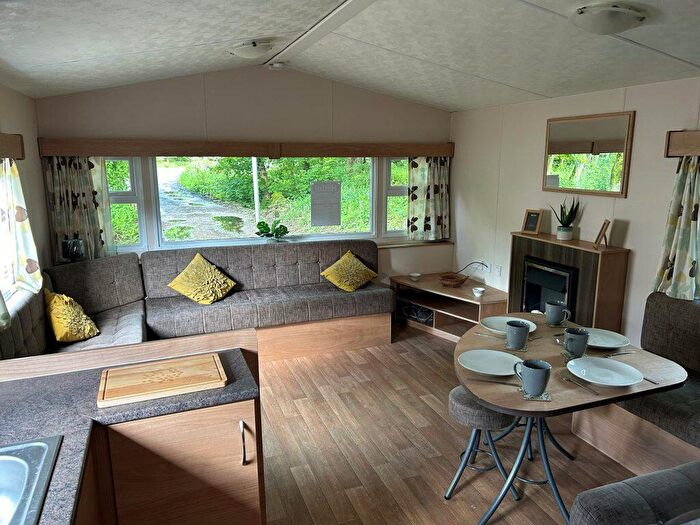 2 Bedroom Caravan For Sale In Newhaven Holiday Park, SK17