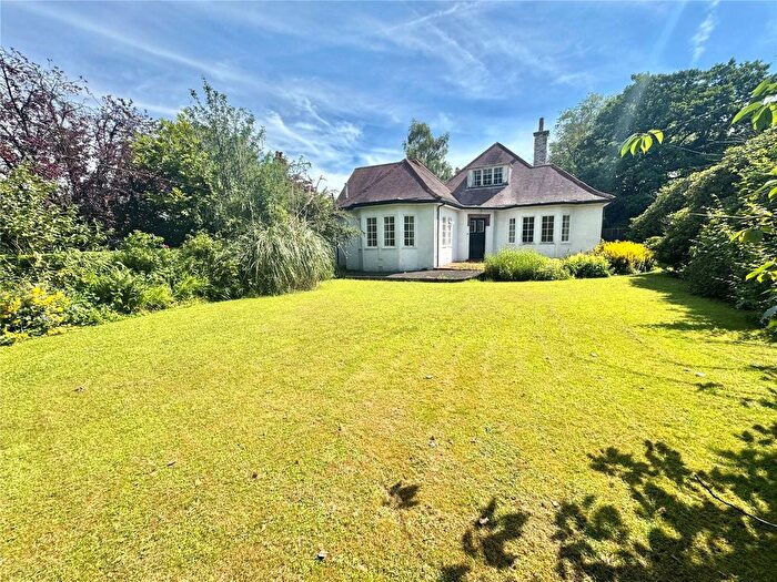 4 Bedroom Bungalow For Sale In Garstang Road, Fulwood, Preston, Lancashire, PR2