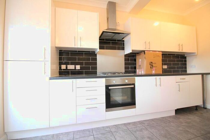 3 Bedroom Property To Rent In Crowland Avenue, Hayes, UB3