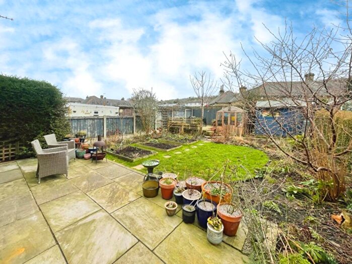 2 Bedroom Semi-Detached House For Sale In Glenside Road, Shipley, BD18