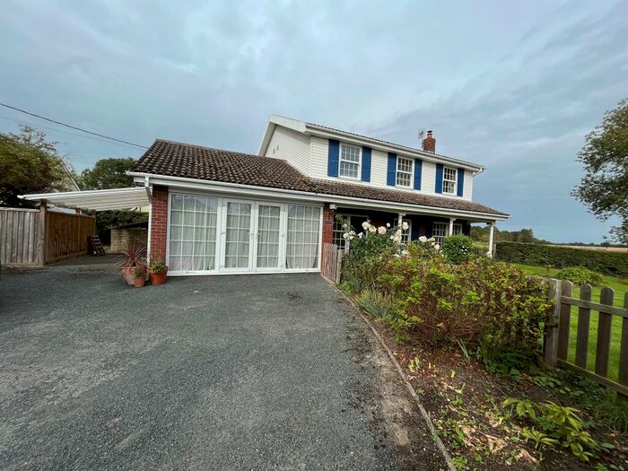 4 Bedroom Detached House For Sale In The Green, South Lopham, Diss, IP22