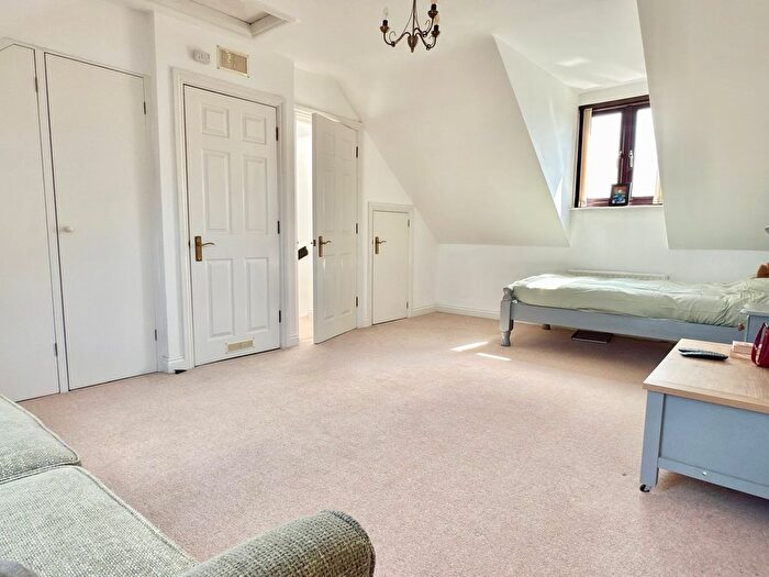 3 Bedroom Terraced House For Sale In King Johns Court, Tewkesbury, GL20