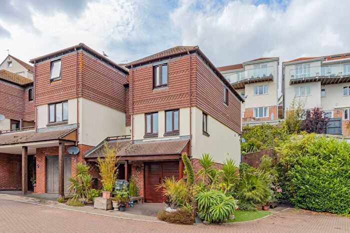 3 Bedroom End Terrace House For Sale In Mariners Way, Preston, Paignton, TQ3