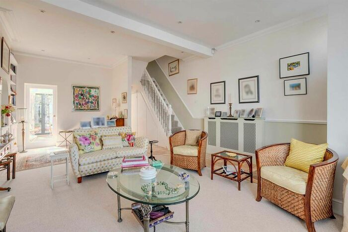 4 Bedroom Terraced House To Rent In Pursers Cross Road, London, SW6