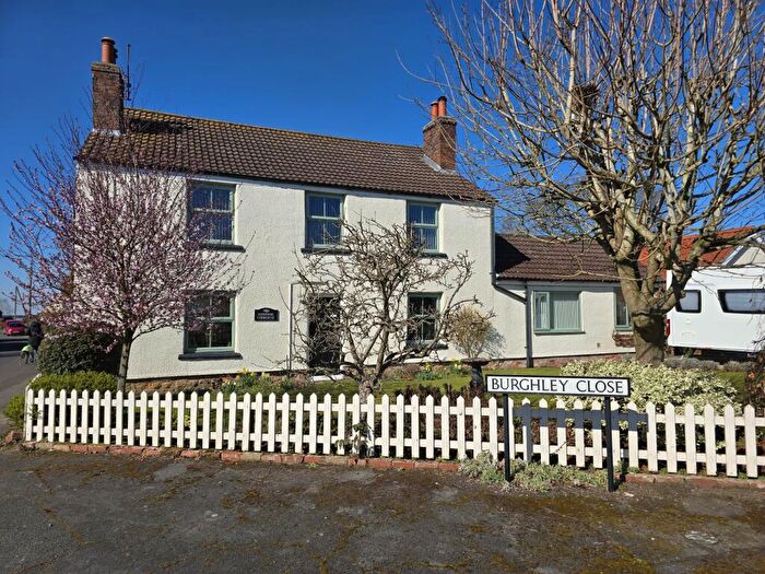 4 Bedroom Detached House For Sale In Cooks Lane, Nettleton, LN7