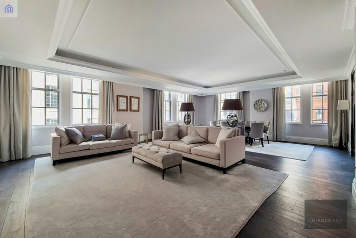 3 Bedroom Flat To Rent In Whitehall Place, London, SW1A