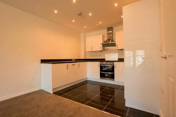 1 Bedroom Flat To Rent In Marbled White Court, Little Paxton, PE19