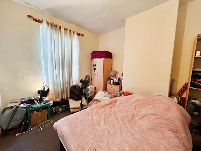4 Bedroom Terraced House To Rent In Cyril Street, Rusholme, M14