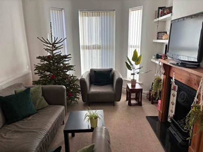 3 Bedroom Terraced House For Sale In St Georges Avenue, Birkenhead, CH42
