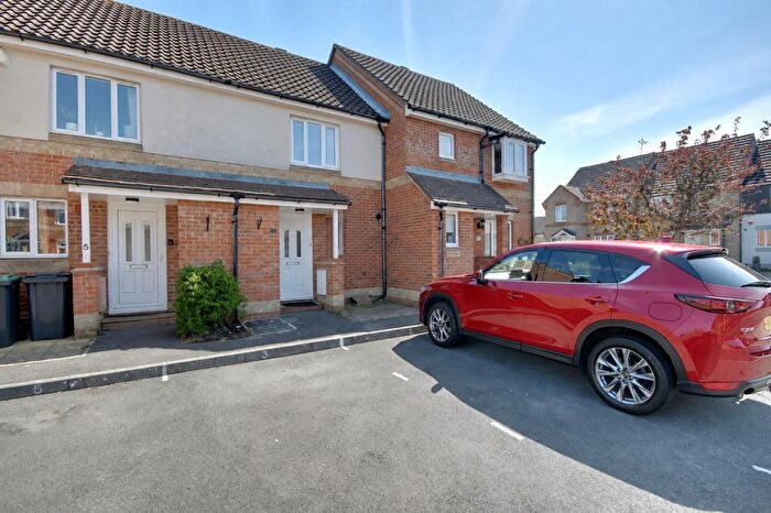 2 Bedroom House For Sale In Mizen Way, Gosport, Hampshire, PO13