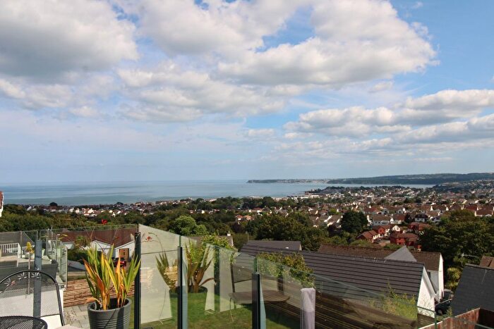 4 Bedroom Detached House For Sale In Dolphin Crescent, Paignton, TQ3
