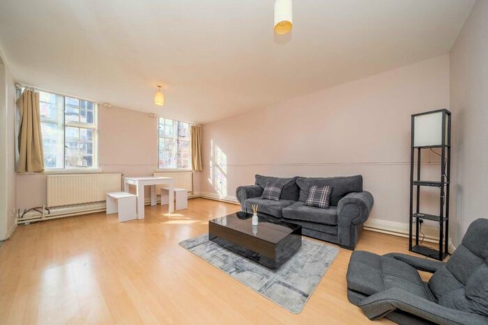 2 Bedroom Flat To Rent In Birkenhead Street, London, WC1H