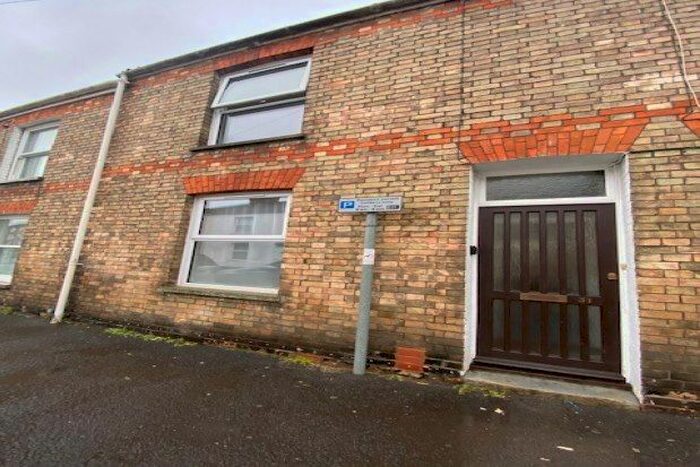 2 Bedroom Property To Rent In Eastbourne Road, Taunton, TA1