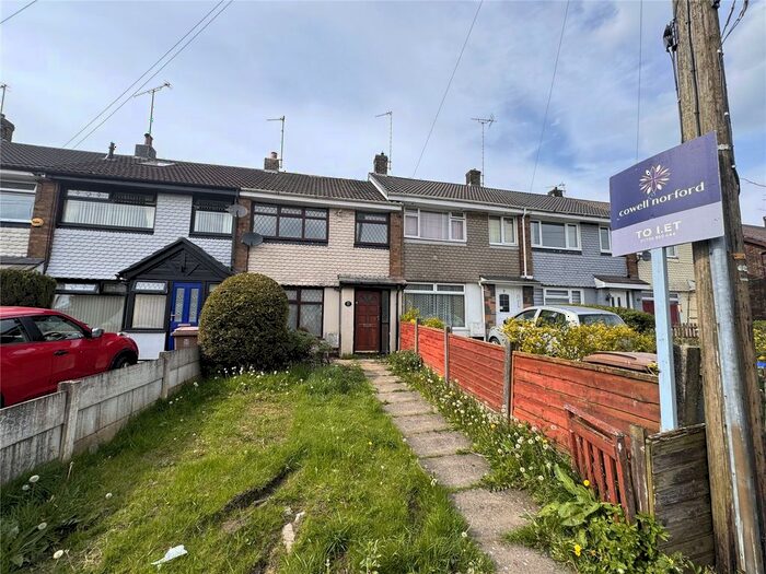 3 Bedroom Terraced House To Rent In Mountain Ash, Rochdale, Lancashire, OL12