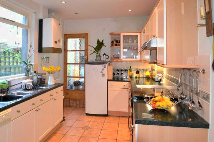 4 Bedroom Terraced House To Rent In Gordon Terrace( Bed), Garth Road, Bangor, LL57