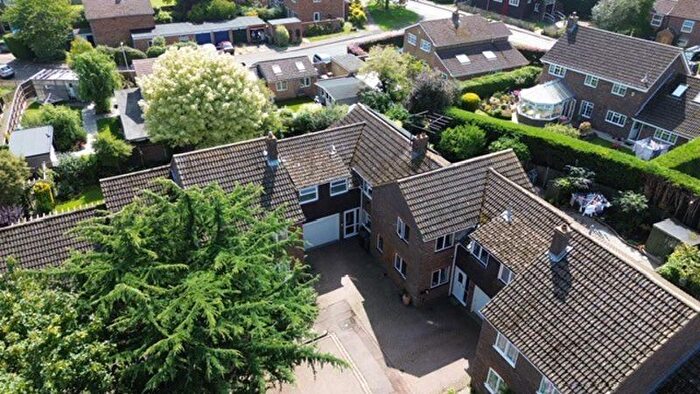 4 Bedroom Terraced House For Sale In Howard Close, Haynes, MK45