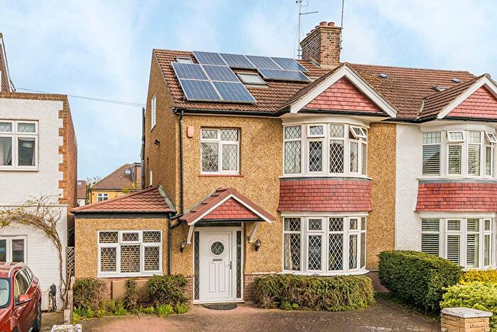 4 Bedroom Property For Sale In Poulett Gardens, Strawberry Hill, TW1