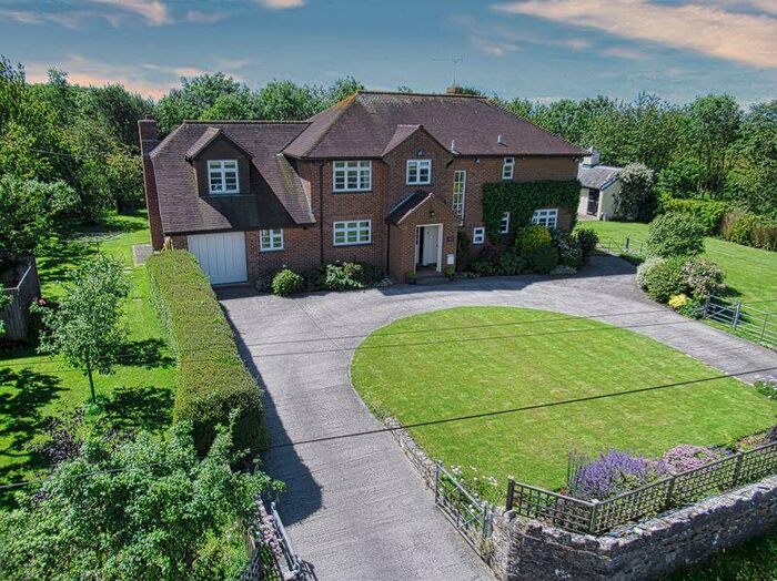 4 Bedroom Detached House For Sale In The Croft, Nurston, The Vale Of Glamorgan, CF62