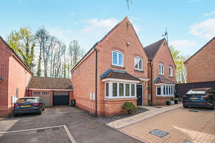 3 Bedroom Detached House For Sale In Priory Grove, Newport, Gwent, NP18