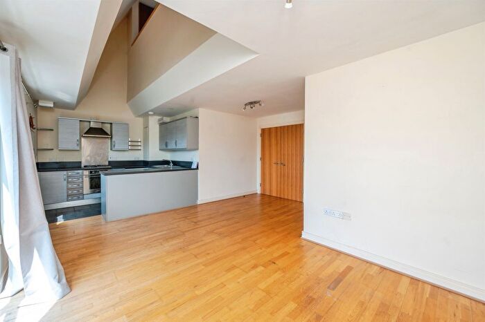 3 Bedroom Flat For Sale In Sheepcote Street, Birmingham, B16