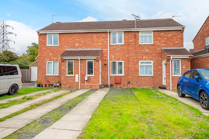 1 Bedroom Terraced House For Sale In Wydale Road, York, YO10
