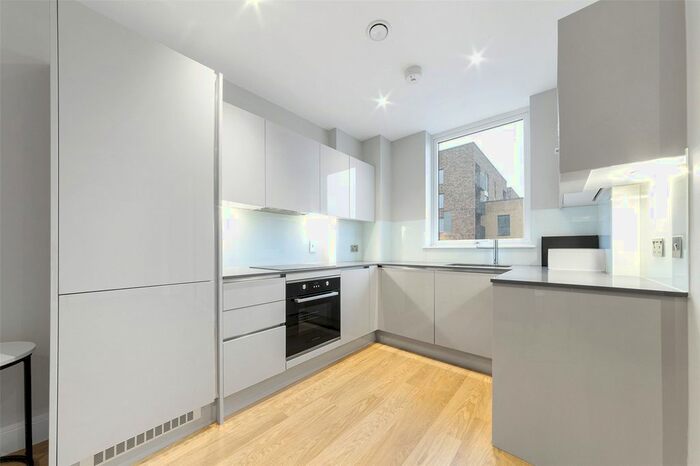 1 Bedroom Flat To Rent In Lister House, Plough Lane, London, SW17