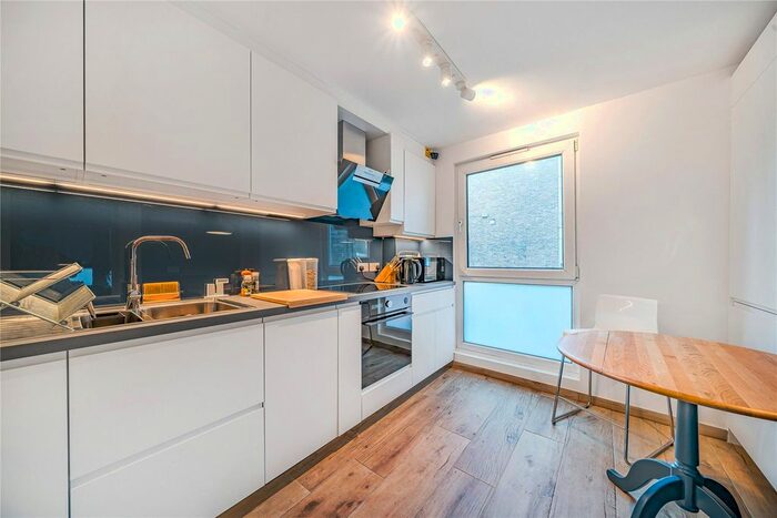 1 Bedroom Flat To Rent In - Aberdeen Park, London, N5