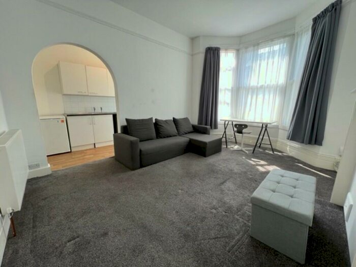 1 Bedroom Apartment To Rent In Raveley Street, London, NW5