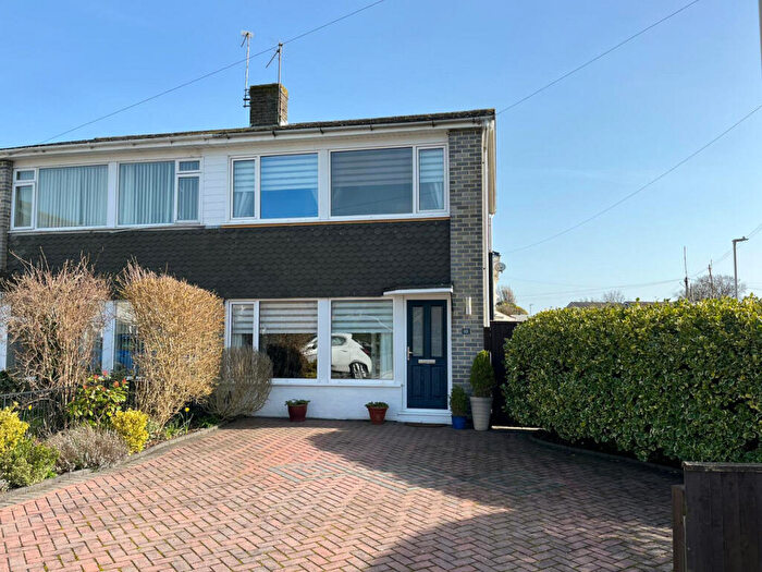 2 Bedroom Semi Detached House For Sale In Petersham Road, Creekmoor, Poole, BH17
