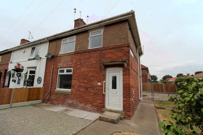 3 Bedroom End Of Terrace House To Rent In Cedar Road, Doncaster, DN4