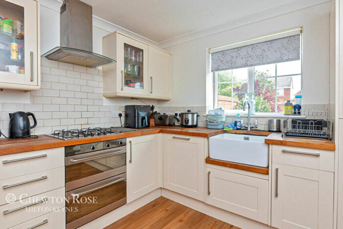 5 Bedroom Town House For Sale In Newport Road, Woburn Sands, MK17