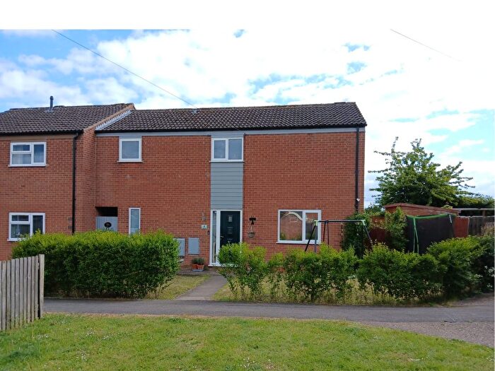 3 Bedroom Semi-Detached House For Sale In Jubilee Close, Islip, Kettering, NN14