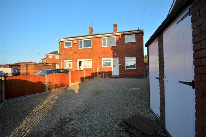 3 Bedroom Semi-Detached House To Rent In Western Avenue, Pontefract, WF8