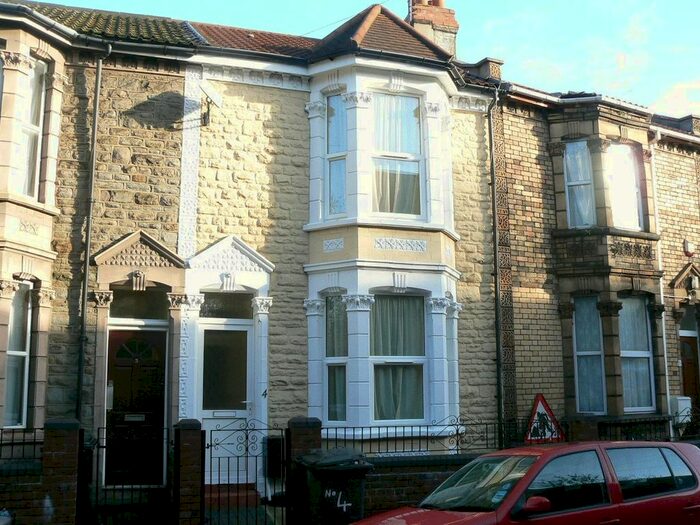 2 Bedroom Terraced House To Rent In Albion Road, Easton, Bristol, BS5