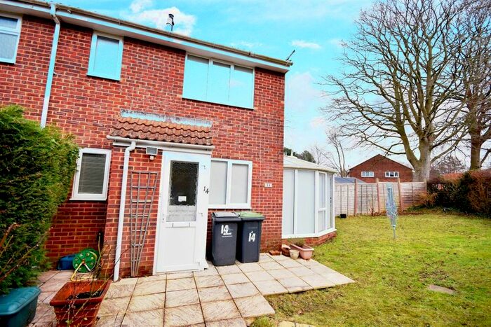 1 Bedroom Semi-Detached House To Rent In Spruce Avenue, Waterlooville PO7