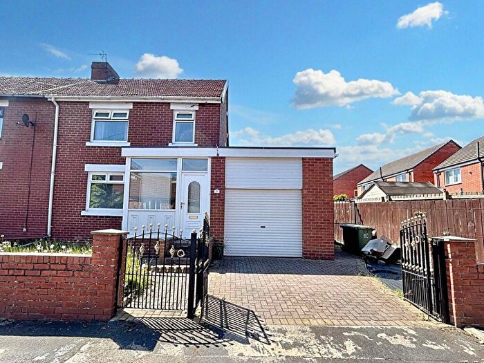 3 Bedroom End Of Terrace House For Sale In Grange Avenue, Easington, Durham, Durham, SR8