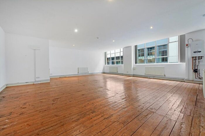 Studio To Rent In Ebenezer Street, London, N1