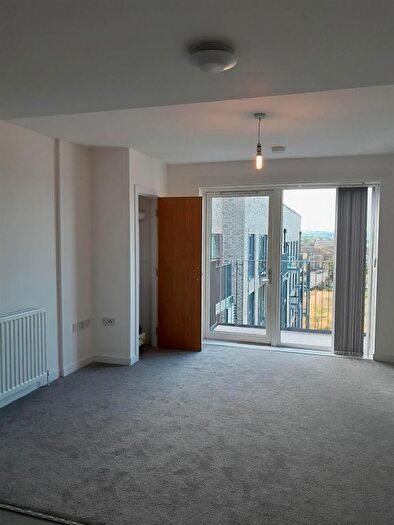 1 Bedroom Flat To Rent In Duke Street, Glasgow, G31