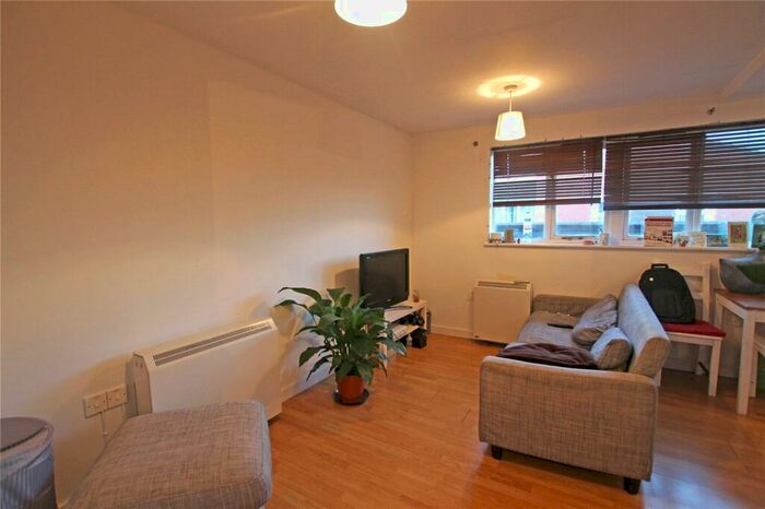 2 Bedroom Apartment To Rent In Midland Mews, Waterloo Road, Old Market, Bristol, BS2