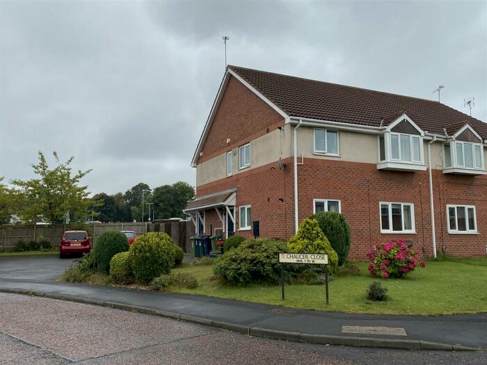 2 Bedroom Flat To Rent In Chaucer Close, Gateshead, NE8