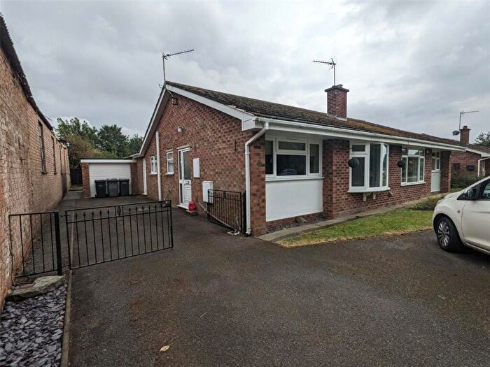 3 Bedroom Bungalow To Rent In Little Hale Road, Great Hale, Sleaford, Lincolnshire, NG34