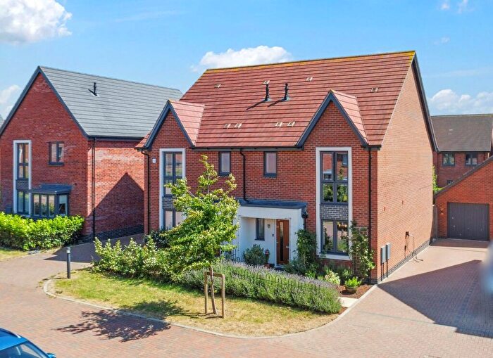 3 Bedroom Semi-Detached House For Sale In Shaughnessy Way, Houlton, Rugby, CV23